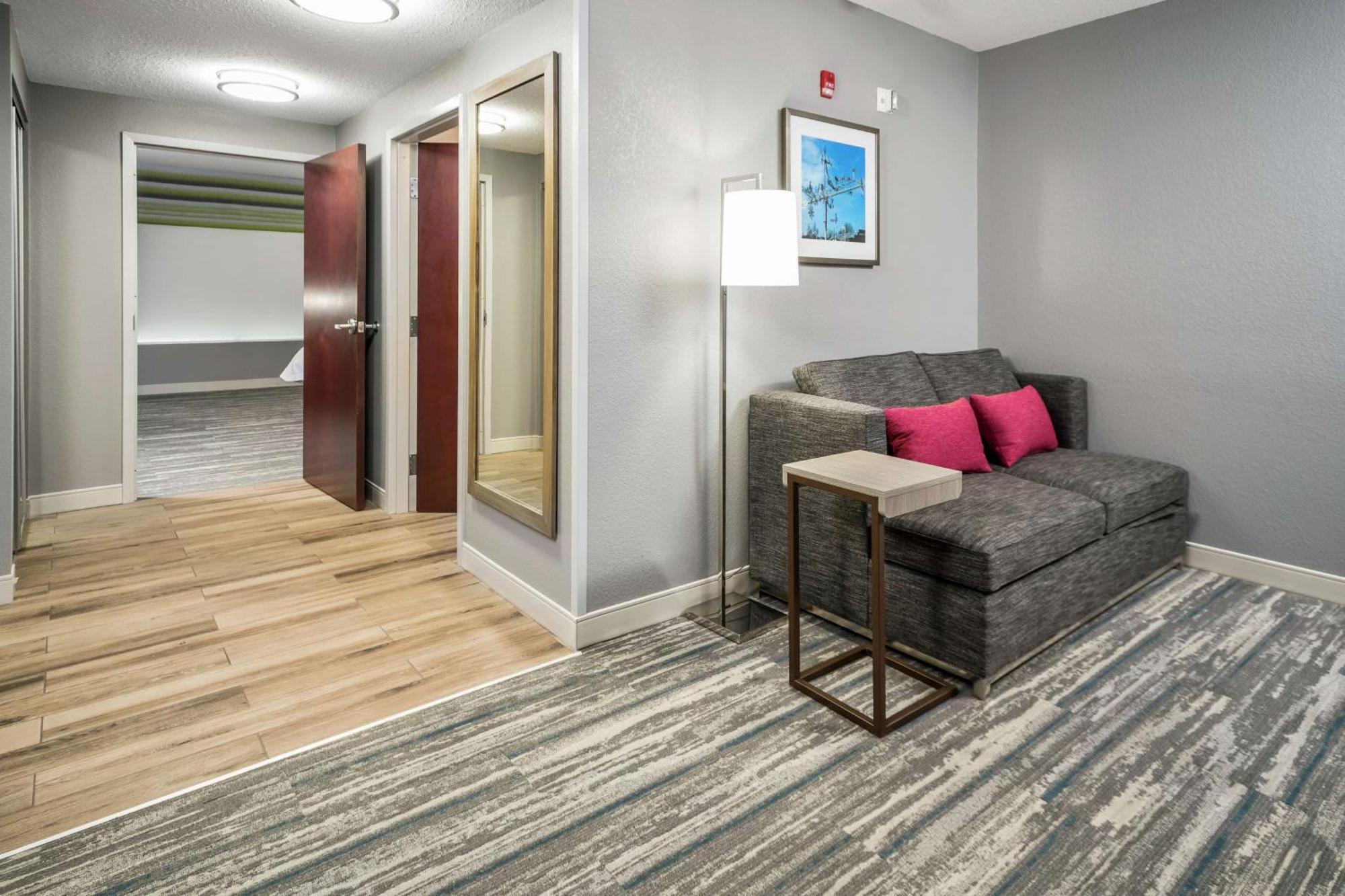 Hampton Inn Wilson Downtown Exterior photo